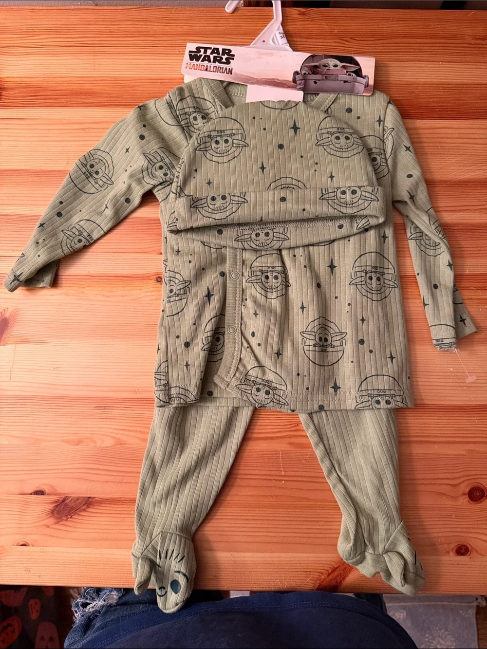 Star Wars Green Grogu Print Kids Pajama Set